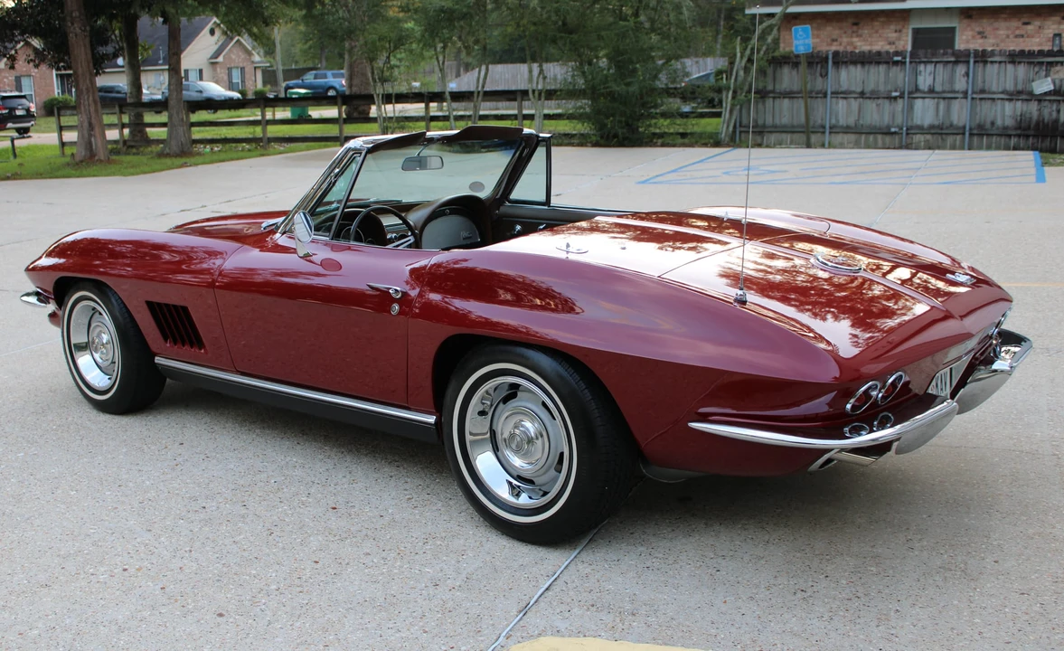 1967 Chevrolet Corvette C2 - Image 11 of 31