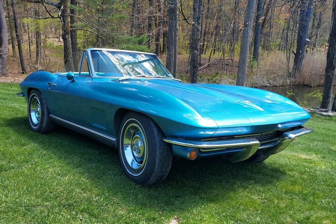 1967 Chevrolet Corvette C2 - Image 1 of 31