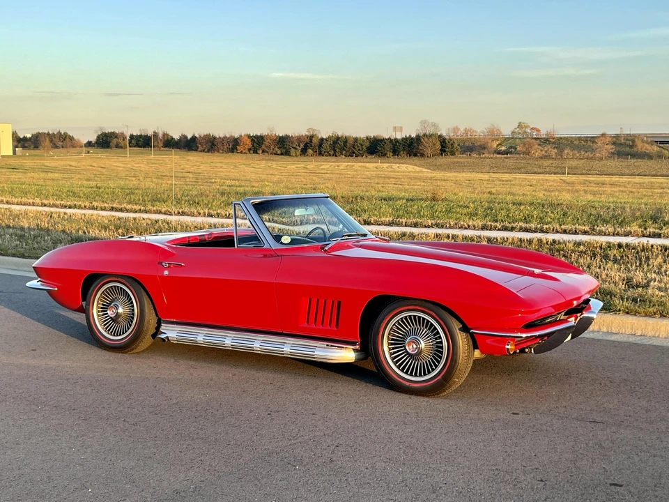 1967 Chevrolet Corvette C2 - Image 22 of 31