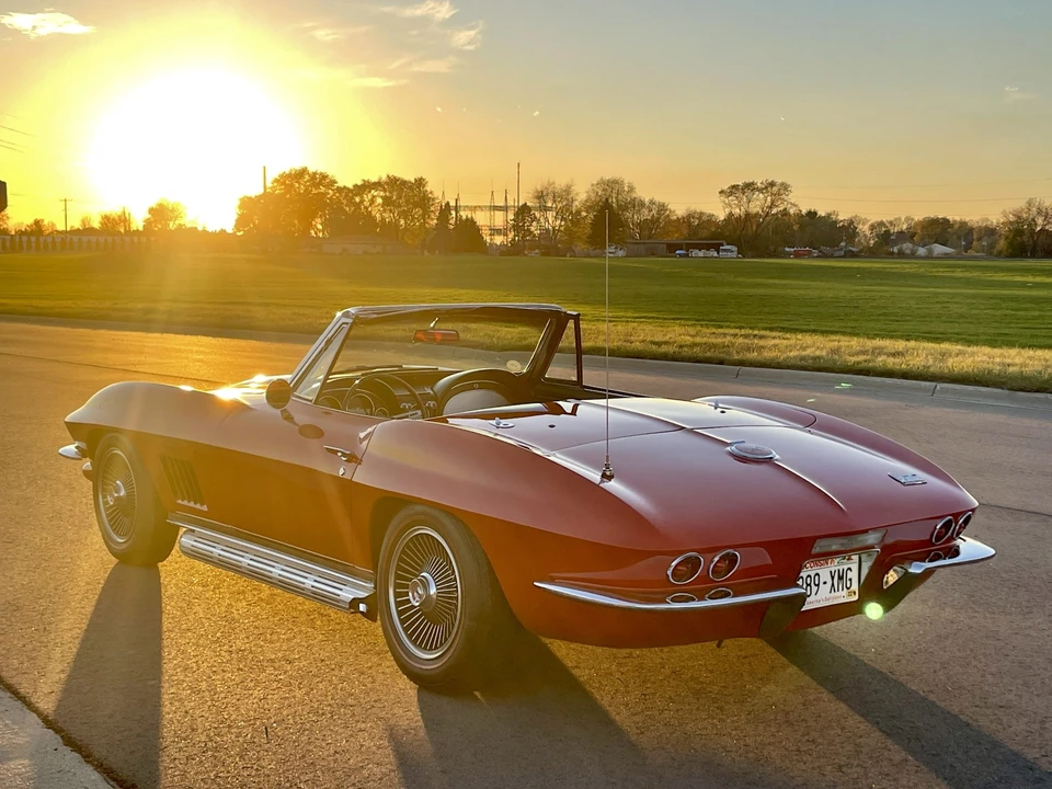 1967 Chevrolet Corvette C2 - Image 12 of 31