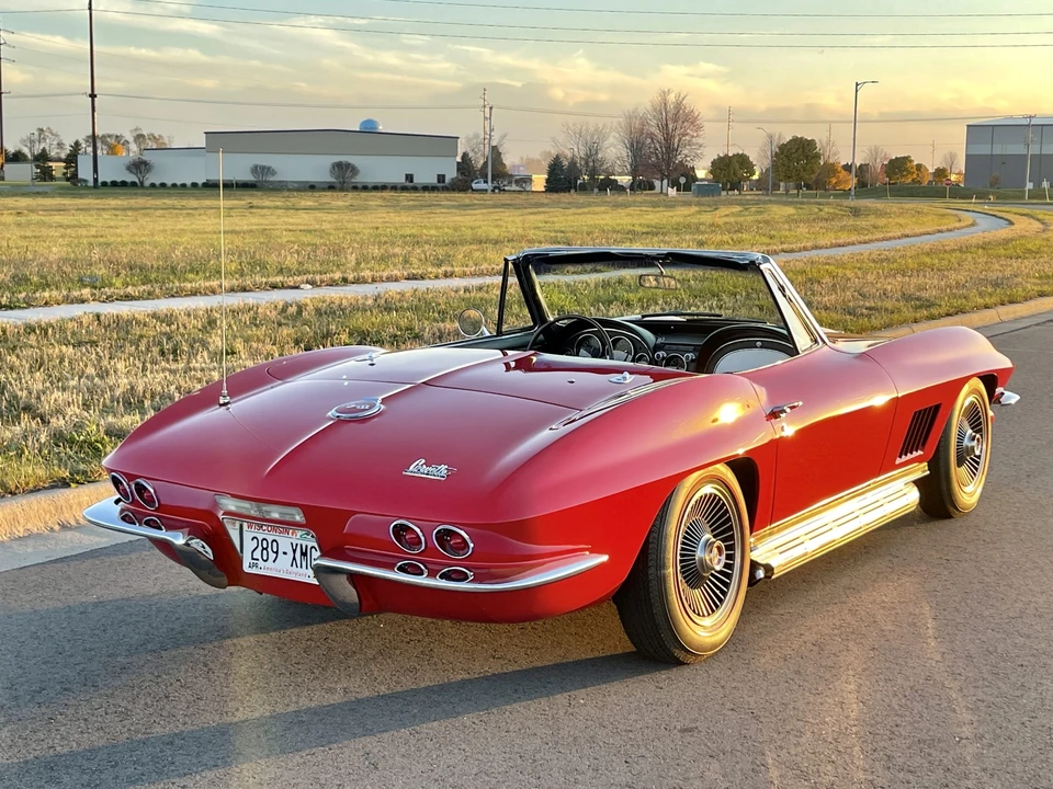 1967 Chevrolet Corvette C2 - Image 18 of 31