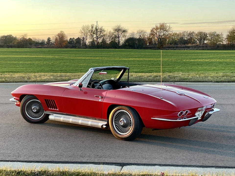 1967 Chevrolet Corvette C2 - Image 11 of 31