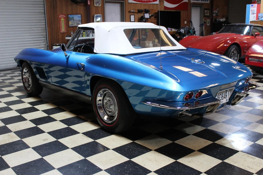 1967 Chevrolet Corvette C2 - Image 11 of 21