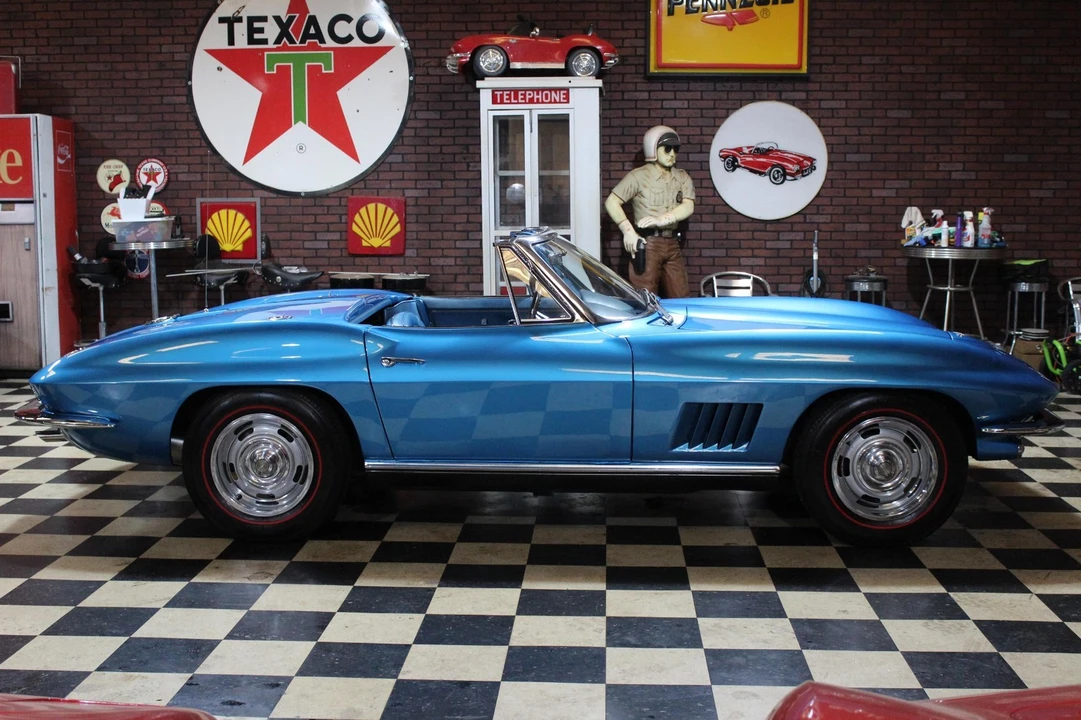 1967 Chevrolet Corvette C2 - Image 7 of 21