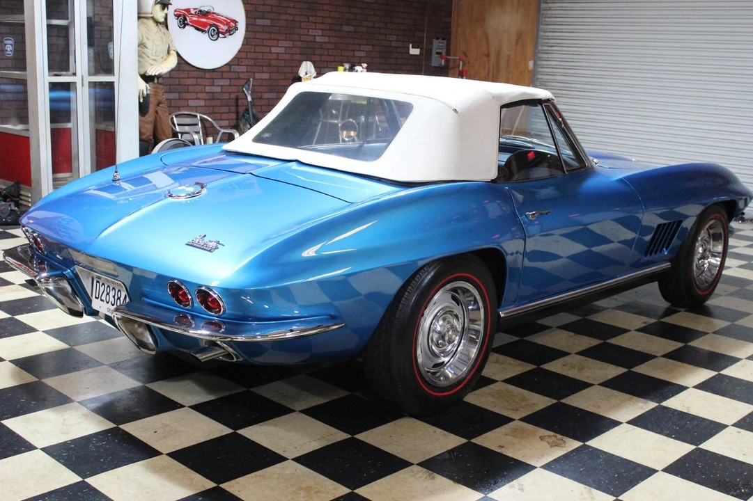 1967 Chevrolet Corvette C2 - Image 13 of 21