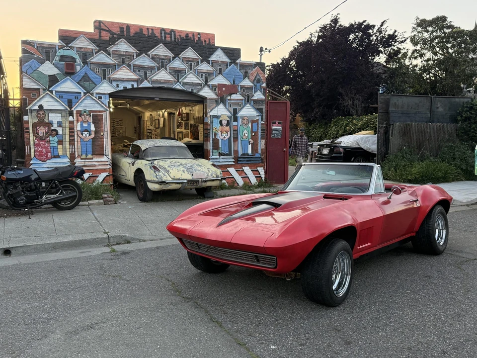 1967 Chevrolet Corvette C2 - Image 16 of 31