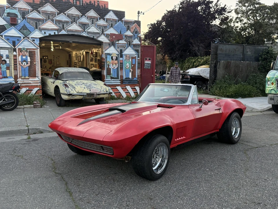 1967 Chevrolet Corvette C2 - Image 15 of 31