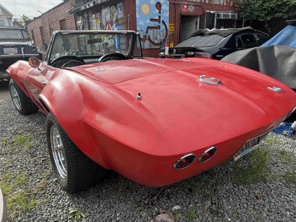 1967 Chevrolet Corvette C2 - Image 11 of 31