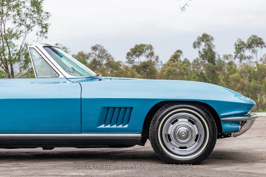 1967 Chevrolet Corvette C2 - Image 28 of 31
