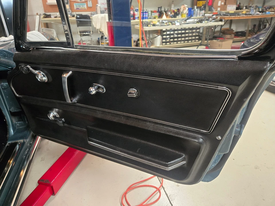 1967 Chevrolet Corvette C2 - Image 10 of 21