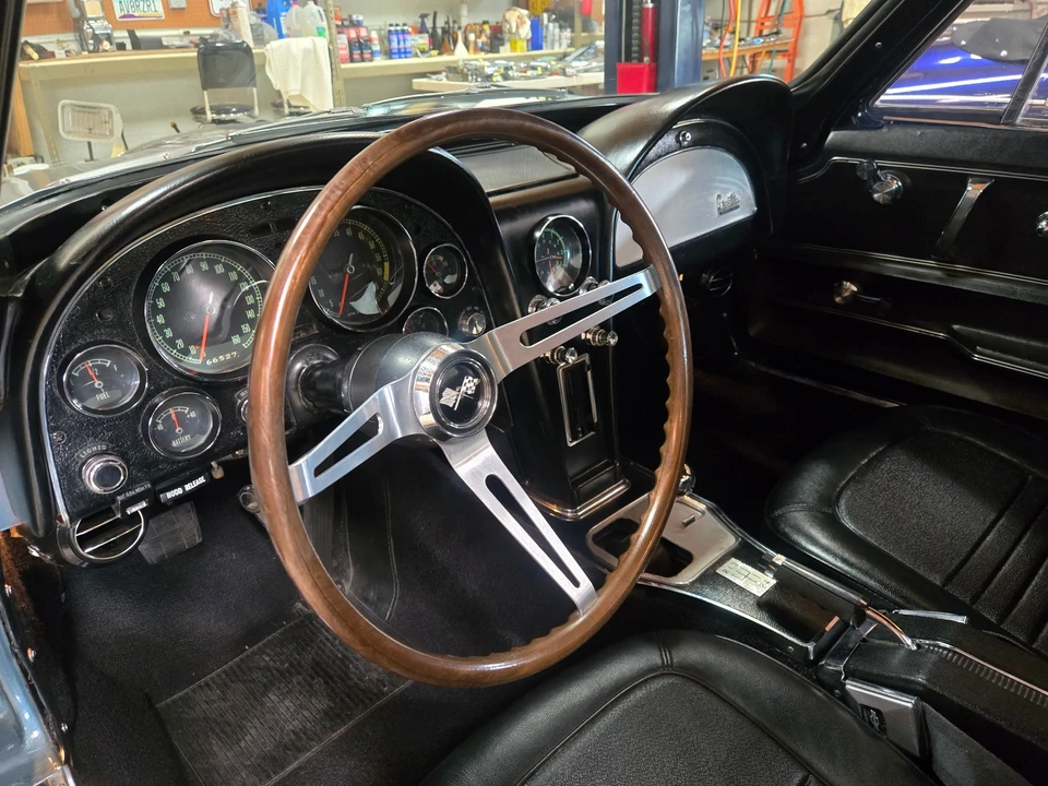 1967 Chevrolet Corvette C2 - Image 14 of 21