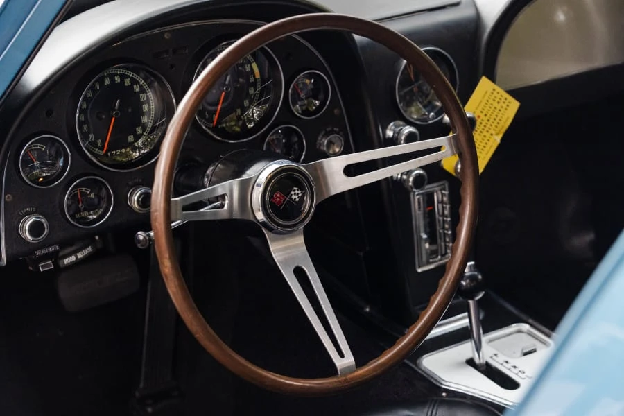 1967 Chevrolet Corvette C2 - Image 15 of 23