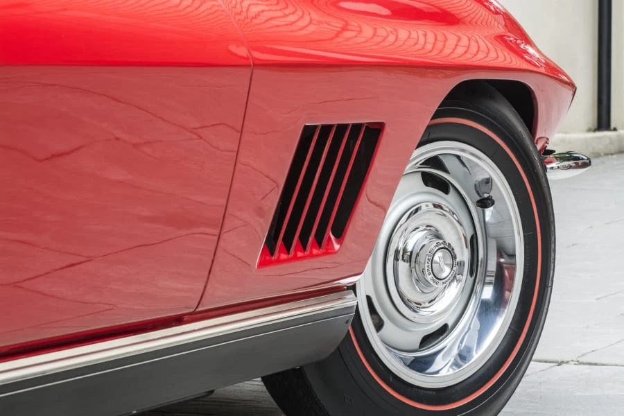 1967 Chevrolet Corvette C2 - Image 10 of 12