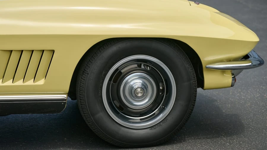 1967 Chevrolet Corvette C2 - Image 26 of 31