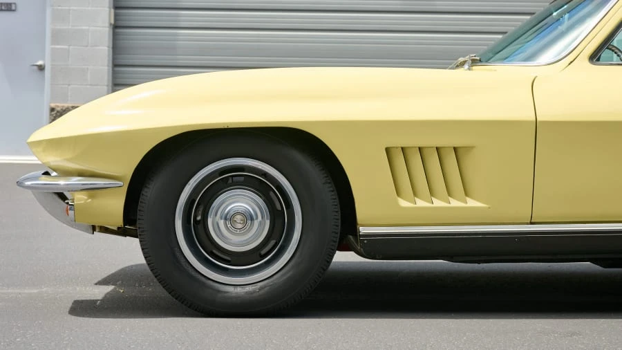 1967 Chevrolet Corvette C2 - Image 20 of 31