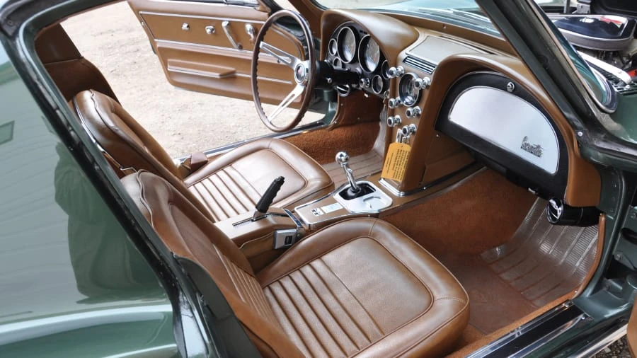 1967 Chevrolet Corvette C2 - Image 5 of 10
