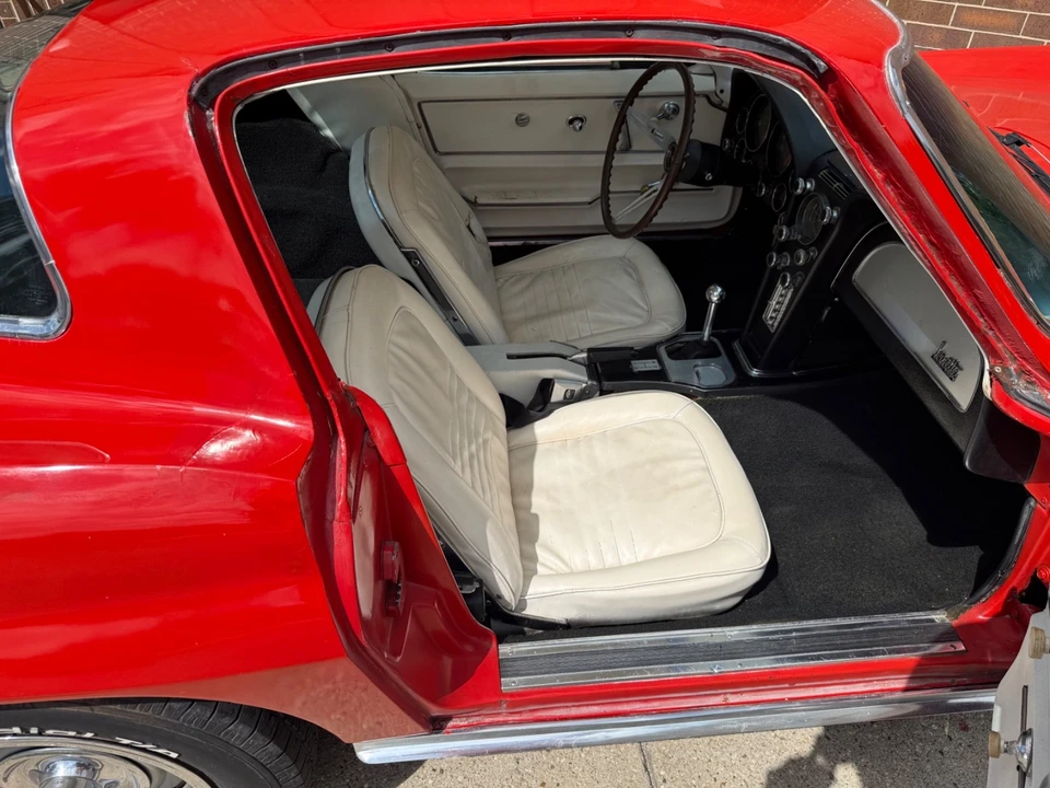 1967 Chevrolet Corvette C2 - Image 26 of 31