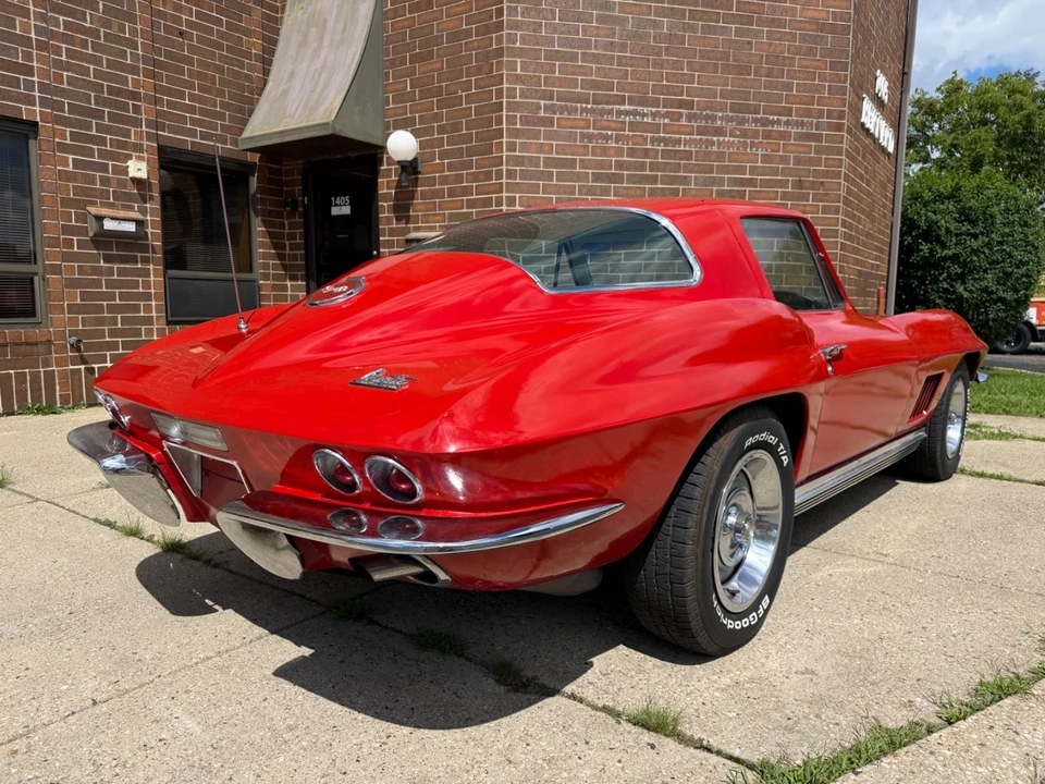 1967 Chevrolet Corvette C2 - Image 12 of 31