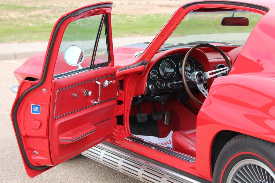 1967 Chevrolet Corvette C2 - Image 3 of 24