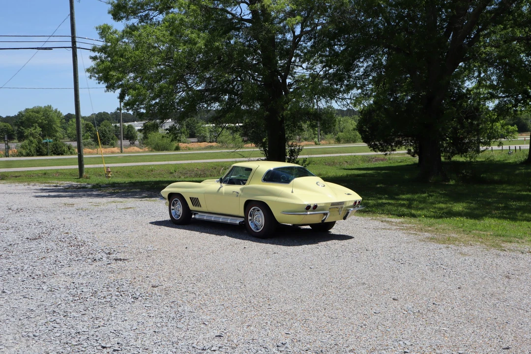 1967 Chevrolet Corvette C2 - Image 16 of 31
