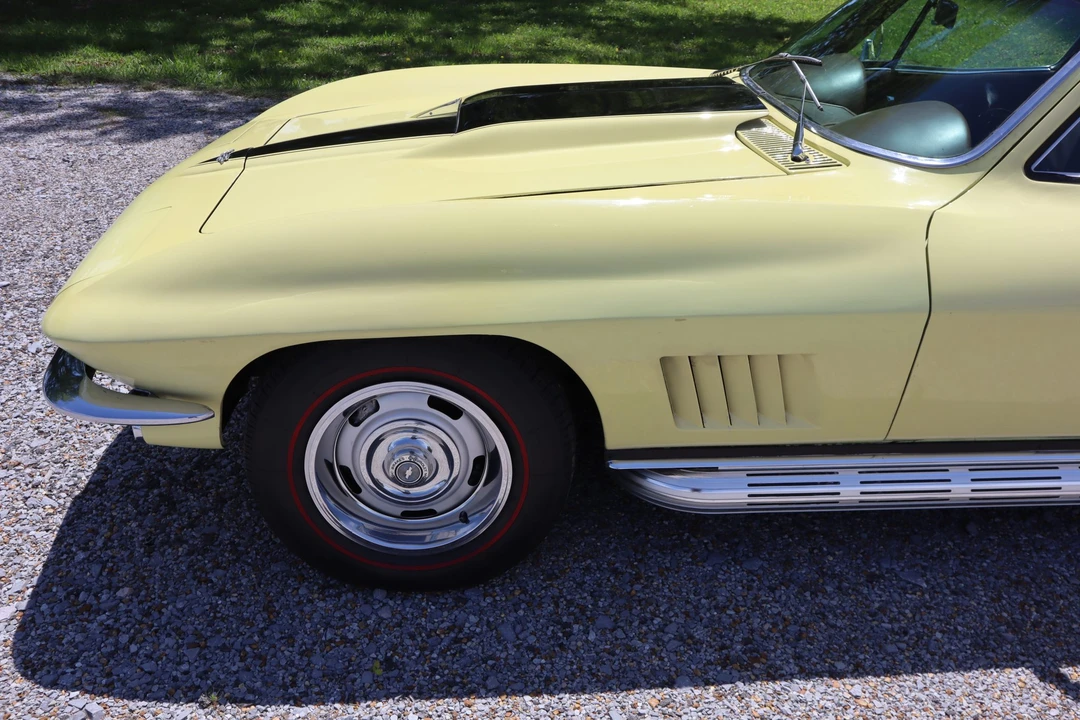 1967 Chevrolet Corvette C2 - Image 30 of 31