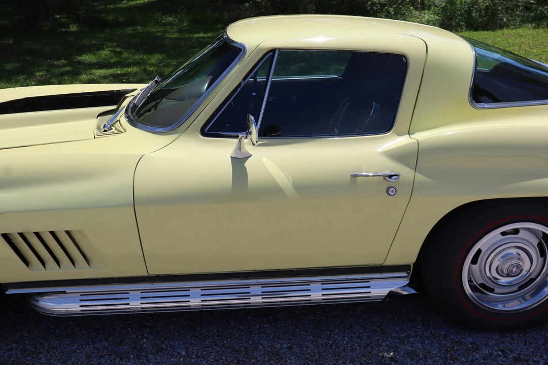 1967 Chevrolet Corvette C2 - Image 29 of 31