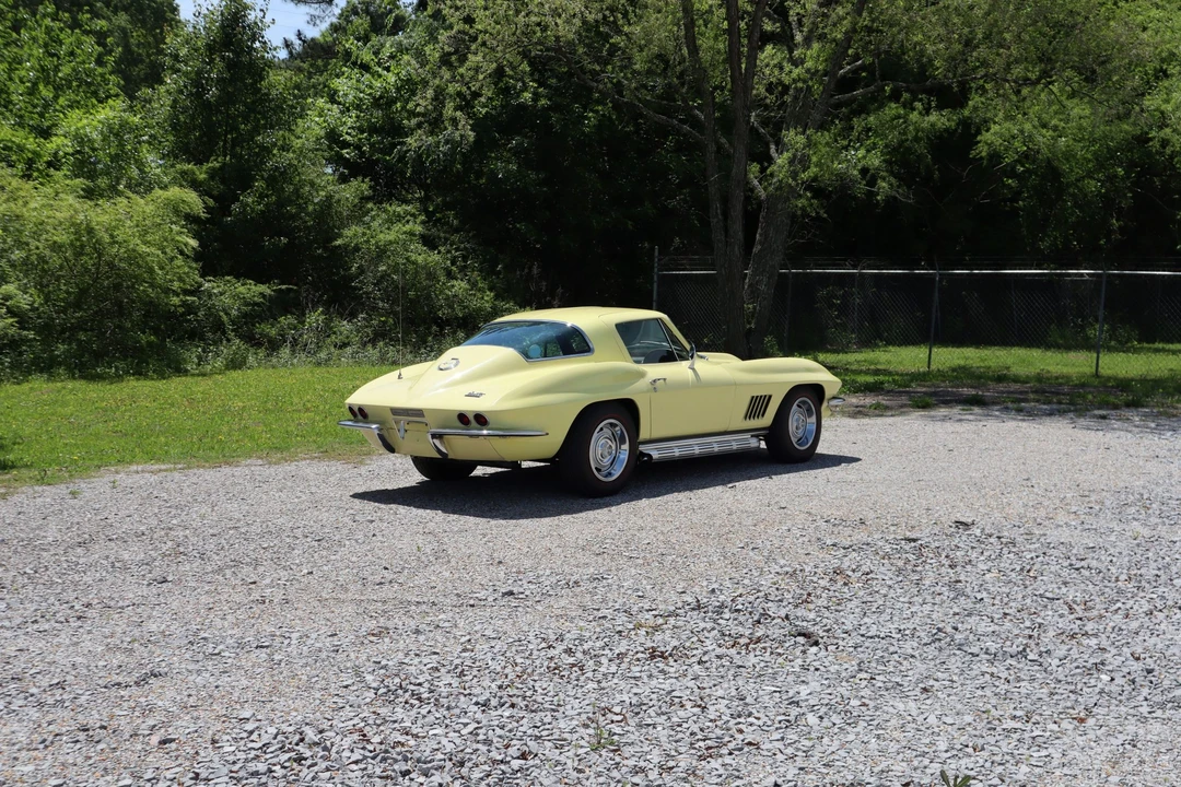 1967 Chevrolet Corvette C2 - Image 12 of 31