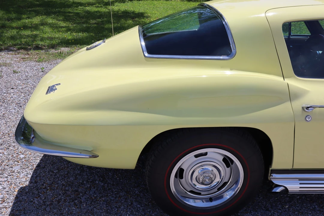 1967 Chevrolet Corvette C2 - Image 27 of 31