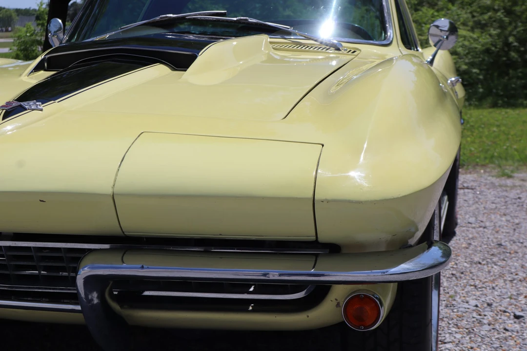 1967 Chevrolet Corvette C2 - Image 21 of 31