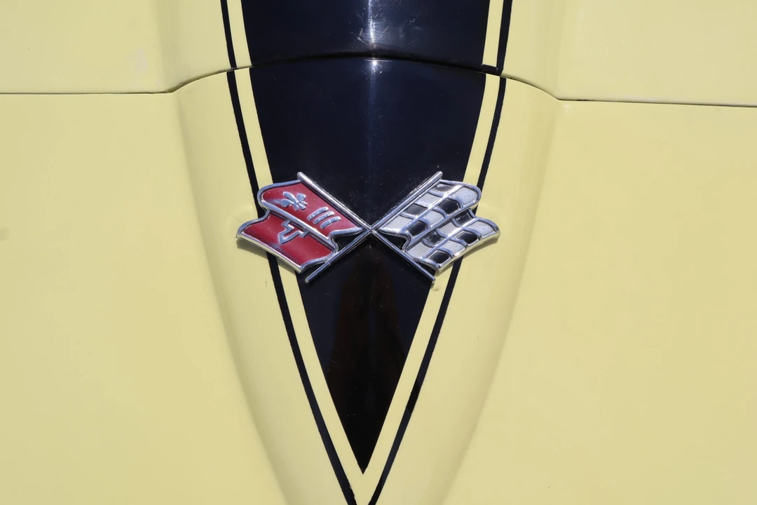 1967 Chevrolet Corvette C2 - Image 22 of 31