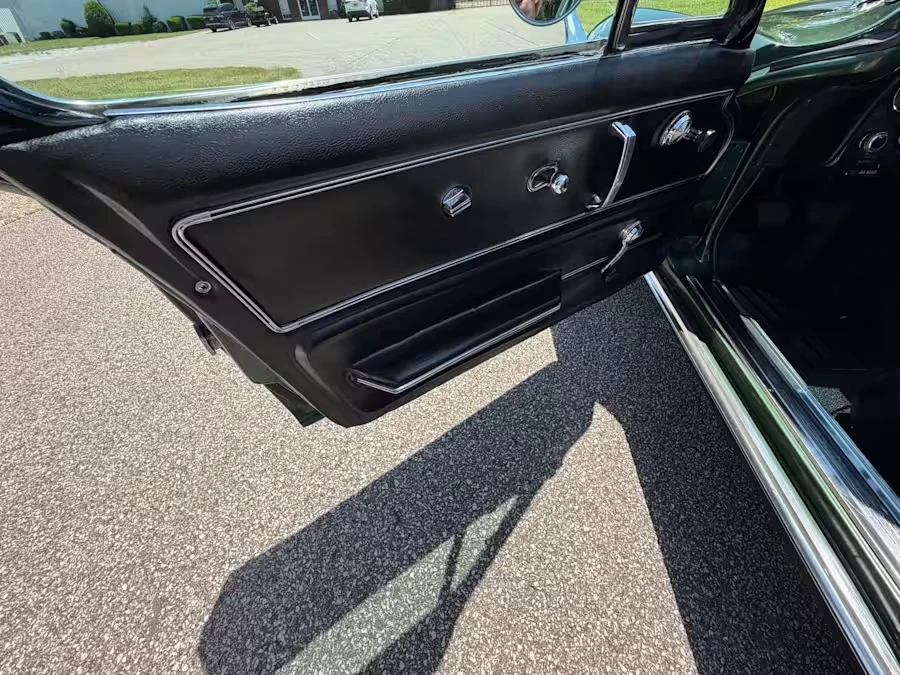 1967 Chevrolet Corvette C2 - Image 13 of 15