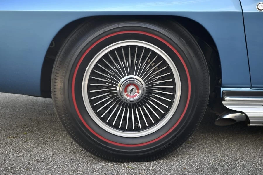 1967 Chevrolet Corvette C2 - Image 24 of 31