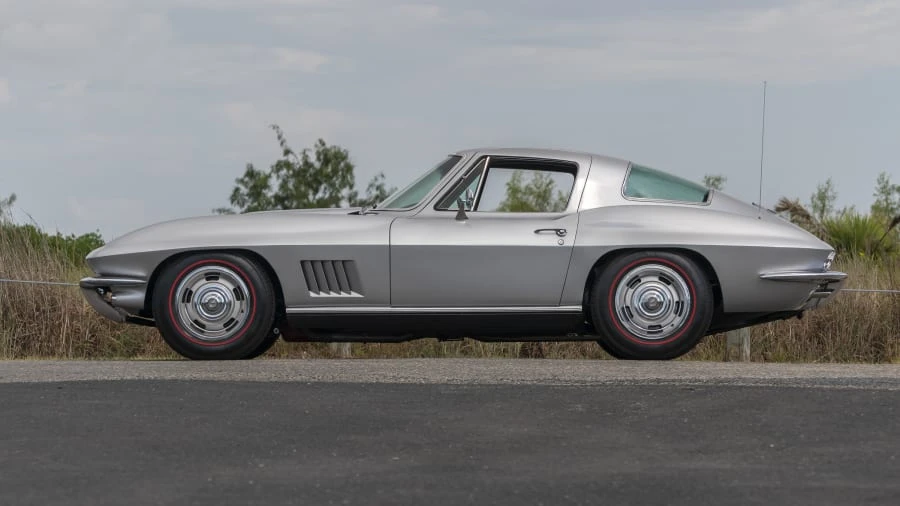 1967 Chevrolet Corvette C2 - Image 2 of 20