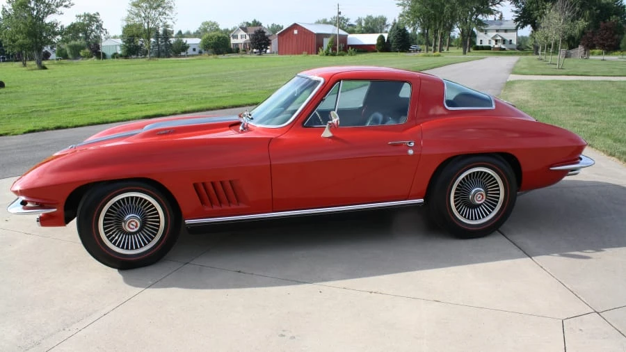 1967 Chevrolet Corvette C2 - Image 2 of 11