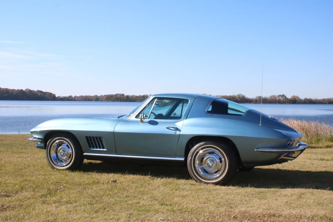 1967 Chevrolet Corvette C2 - Image 12 of 31