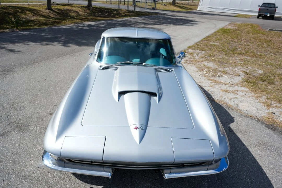 1967 Chevrolet Corvette C2 - Image 5 of 12