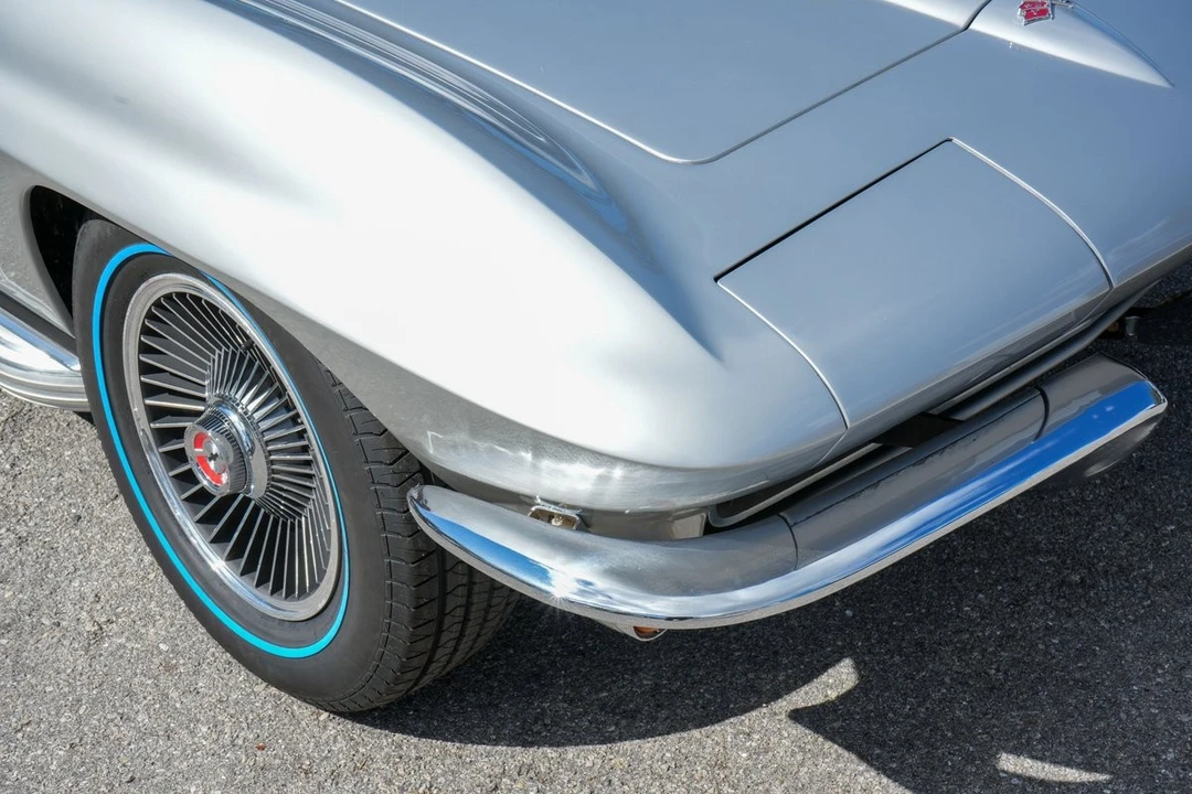 1967 Chevrolet Corvette C2 - Image 6 of 12