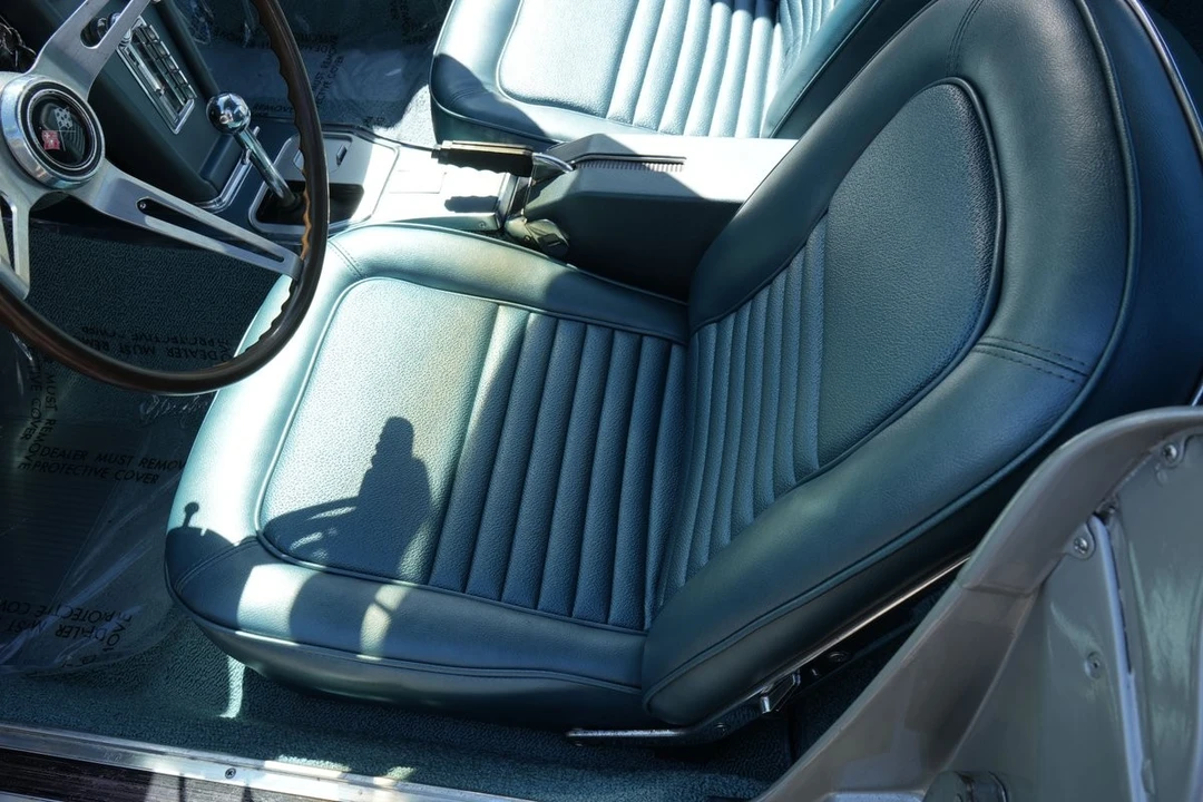 1967 Chevrolet Corvette C2 - Image 21 of 31