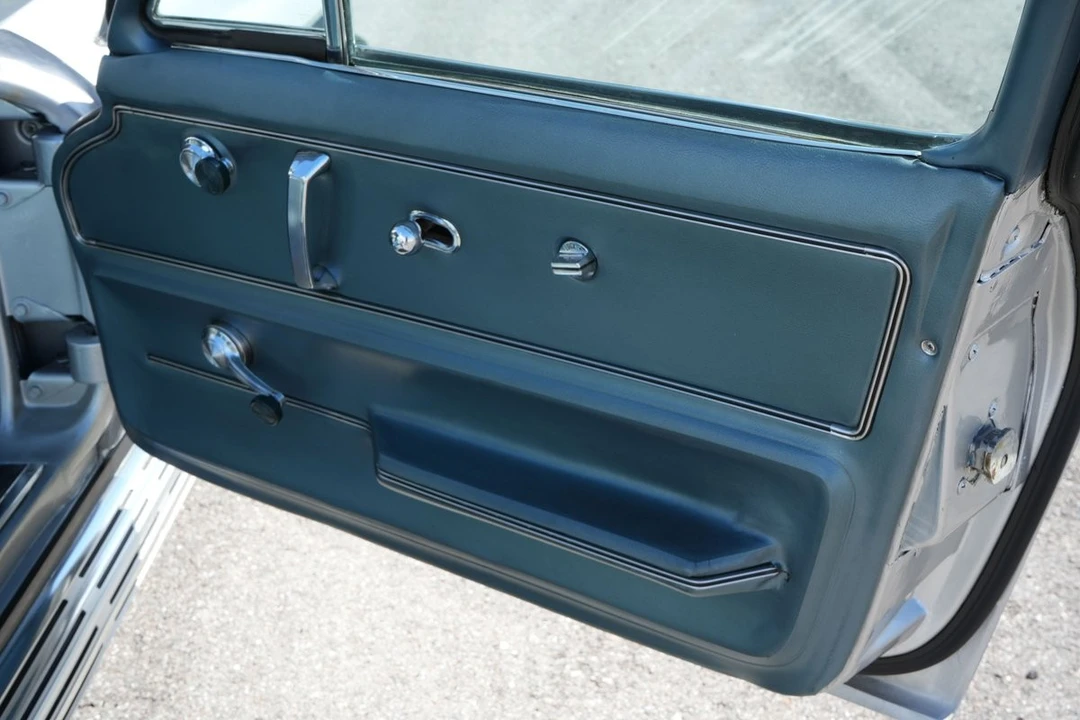 1967 Chevrolet Corvette C2 - Image 30 of 31