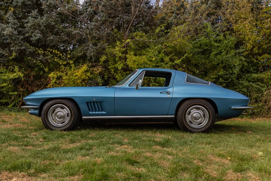 1967 Chevrolet Corvette C2 - Image 2 of 29