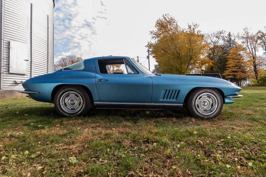 1967 Chevrolet Corvette C2 - Image 15 of 29