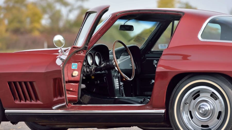 1967 Chevrolet Corvette C2 - Image 17 of 20