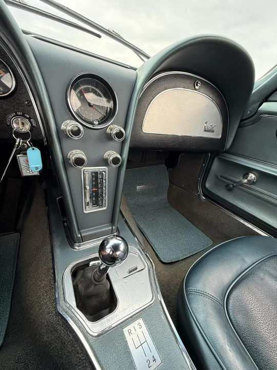 1967 Chevrolet Corvette C2 - Image 29 of 31