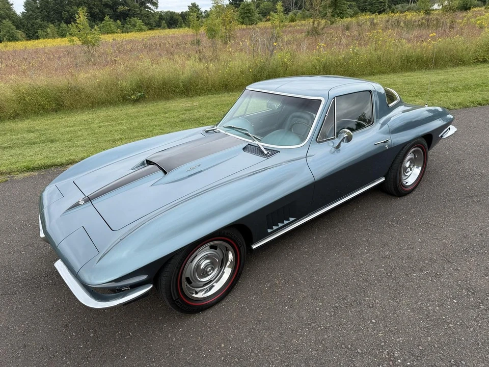 1967 Chevrolet Corvette C2 - Image 2 of 31