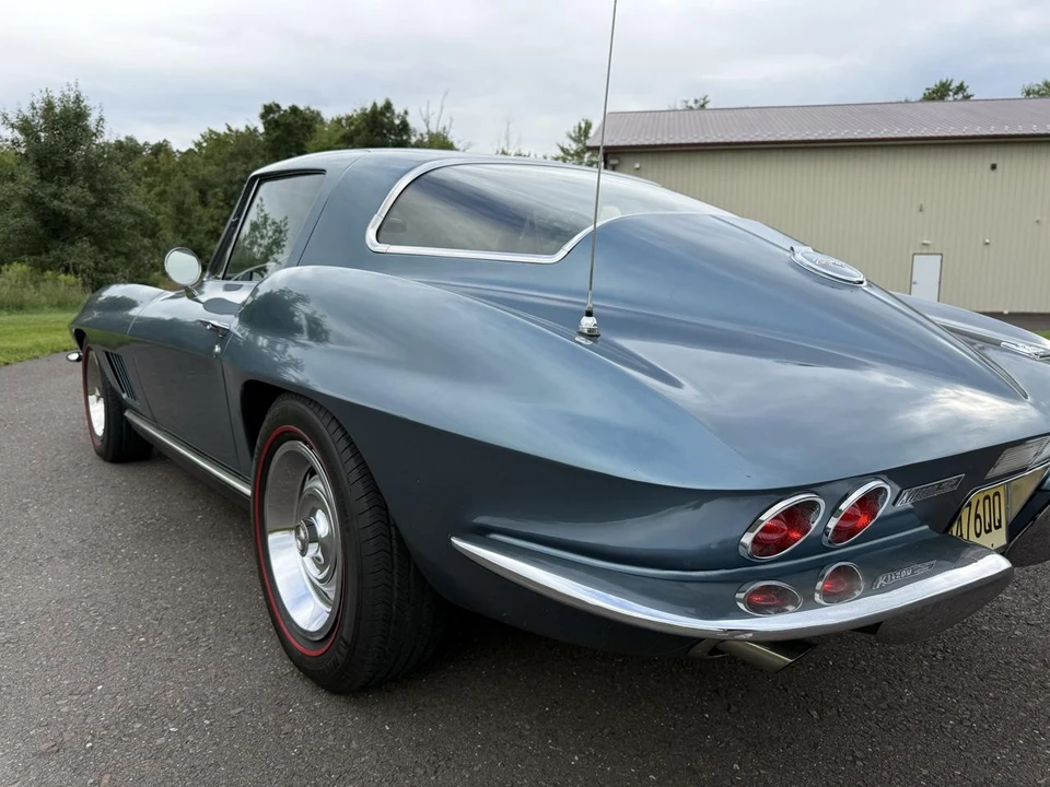 1967 Chevrolet Corvette C2 - Image 19 of 31