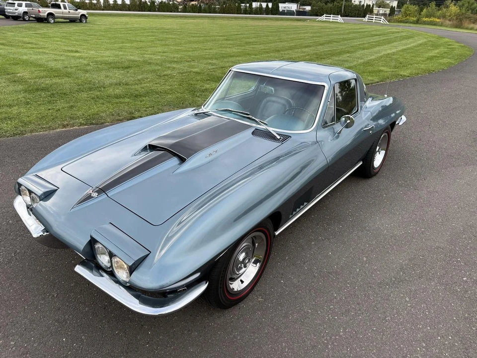 1967 Chevrolet Corvette C2 - Image 21 of 31