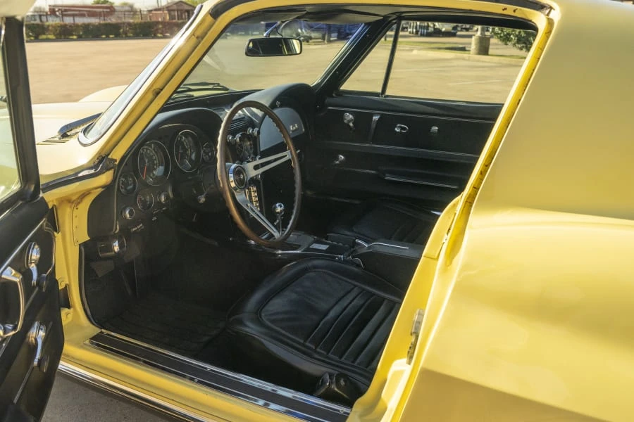 1967 Chevrolet Corvette C2 - Image 29 of 31