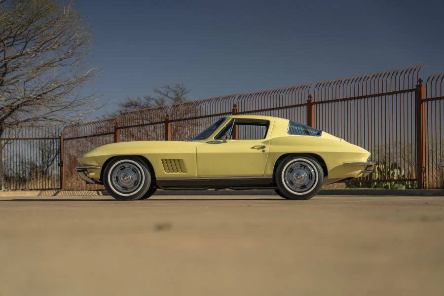 1967 Chevrolet Corvette C2 - Image 16 of 31