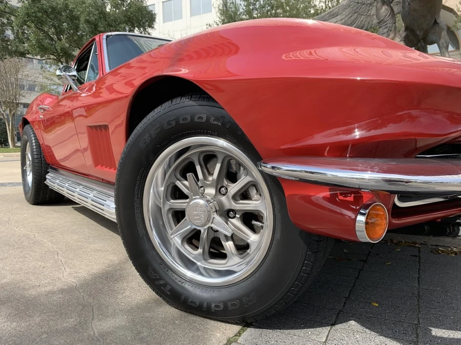 1967 Chevrolet Corvette C2 - Image 10 of 12