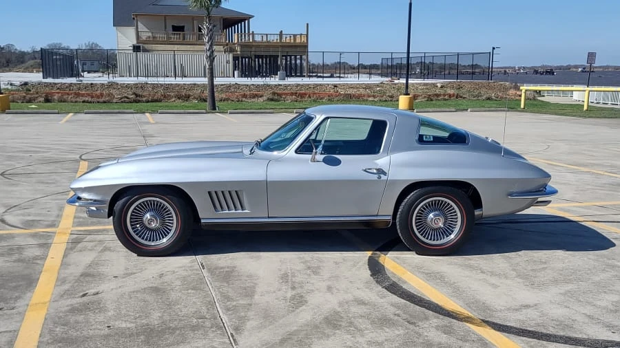 1967 Chevrolet Corvette C2 - Image 2 of 31